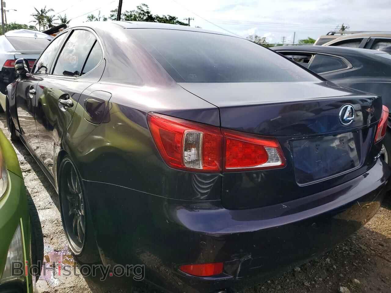2011 LEXUS IS - VIN: JTHBF5C27B5153061 - Фото 2
