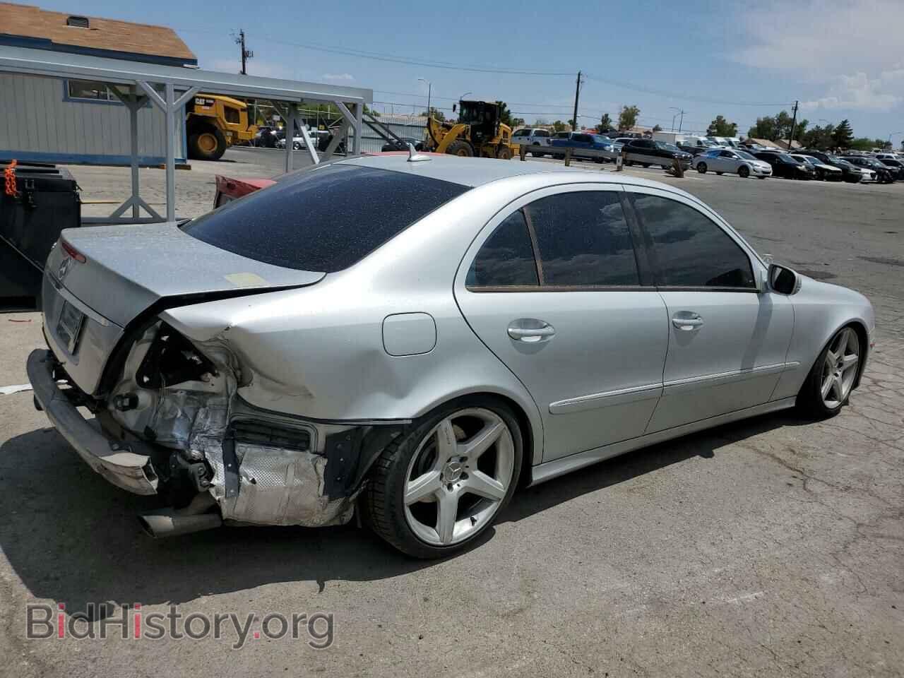 2007 MERCEDES-BENZ E-CLASS - VIN: WDBUF72X77B084219 - Фото 3