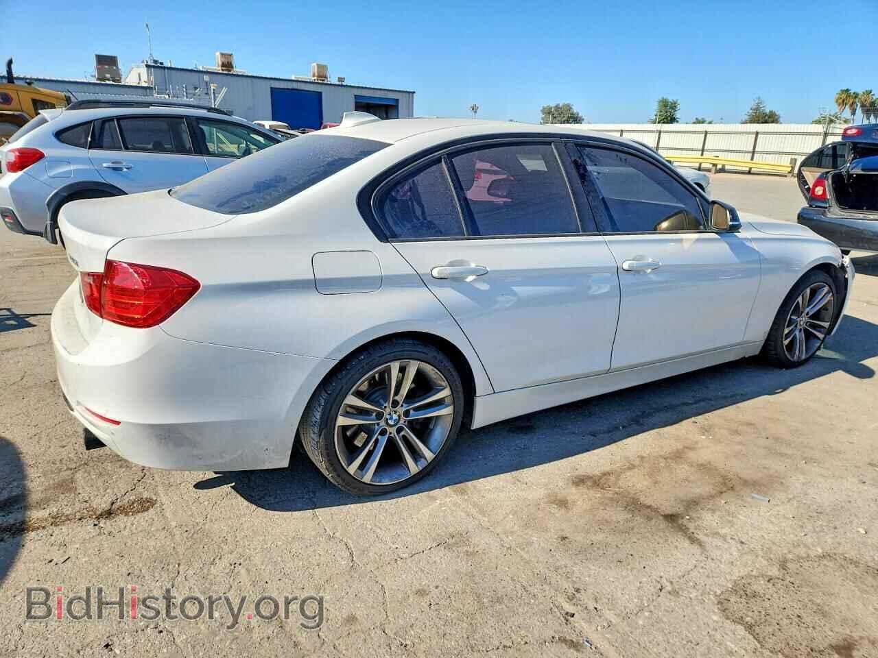 2013 BMW 3 SERIES - VIN: WBA3A9C57DF476879 - Фото 3