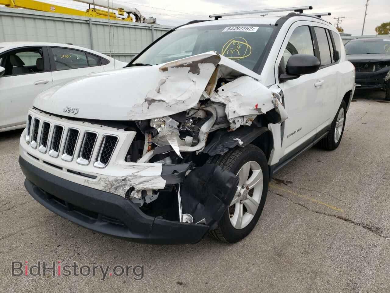 2011 JEEP COMPASS - VIN: 1J4NF1FB0BD283038 - Photo 2