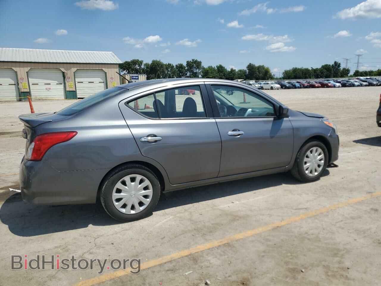 2019 NISSAN VERSA - VIN: 3N1CN7AP8KL868906 - Фото 3