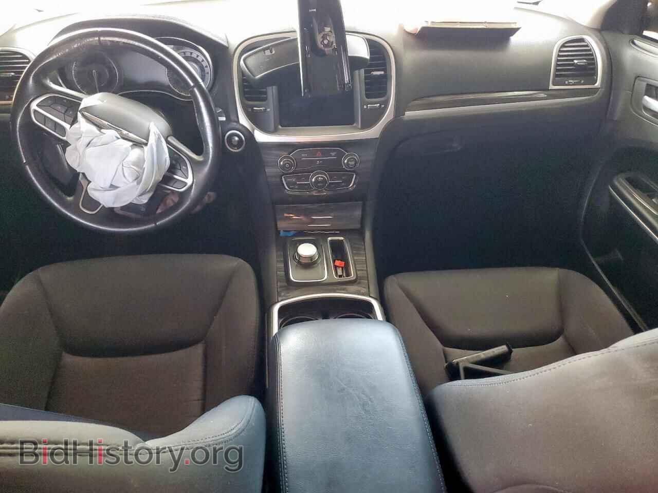 2020 CHRYSLER 300 - VIN: 2C3CCAAG1LH230138 - Фото 8