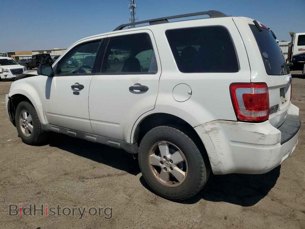 2010 FORD ESCAPE - VIN: 1FMCU0D78AKD07040 - Фото 2