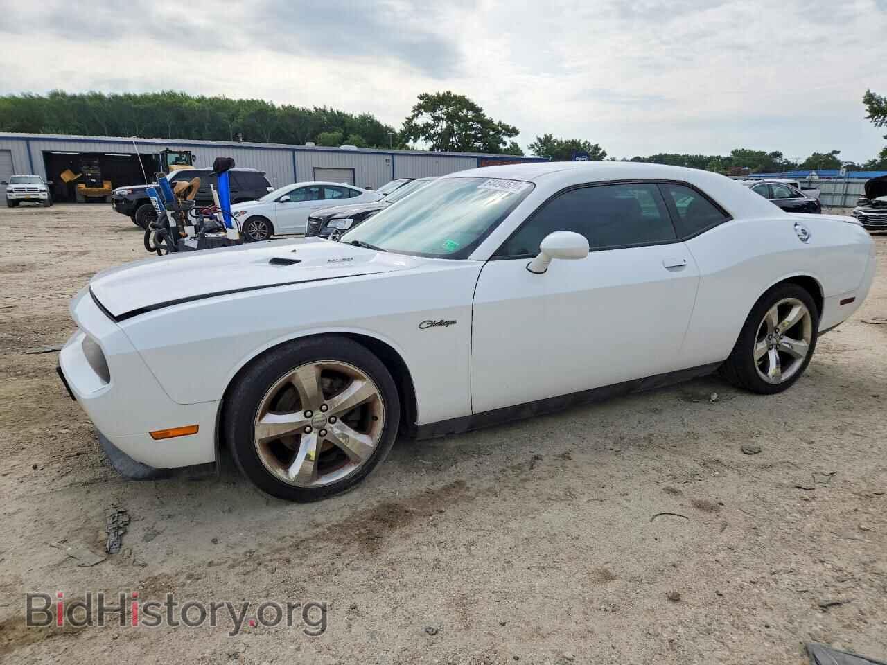 Photo 2C3CDYBT5EH196824 - DODGE CHALLENGER 2014
