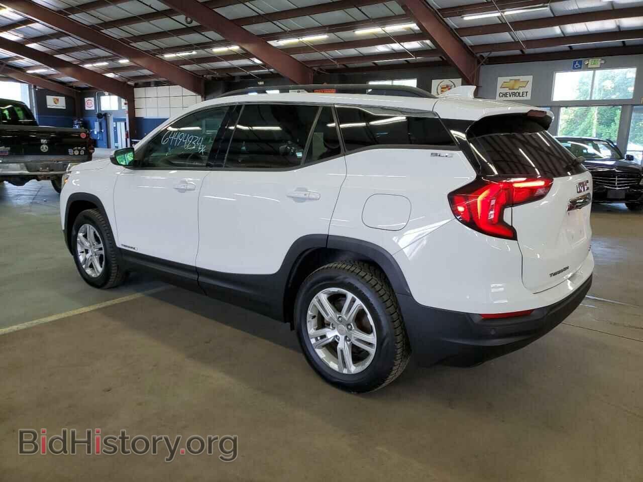 2018 GMC TERRAIN - VIN: 3GKALUEU4JL144898 - Фото 2