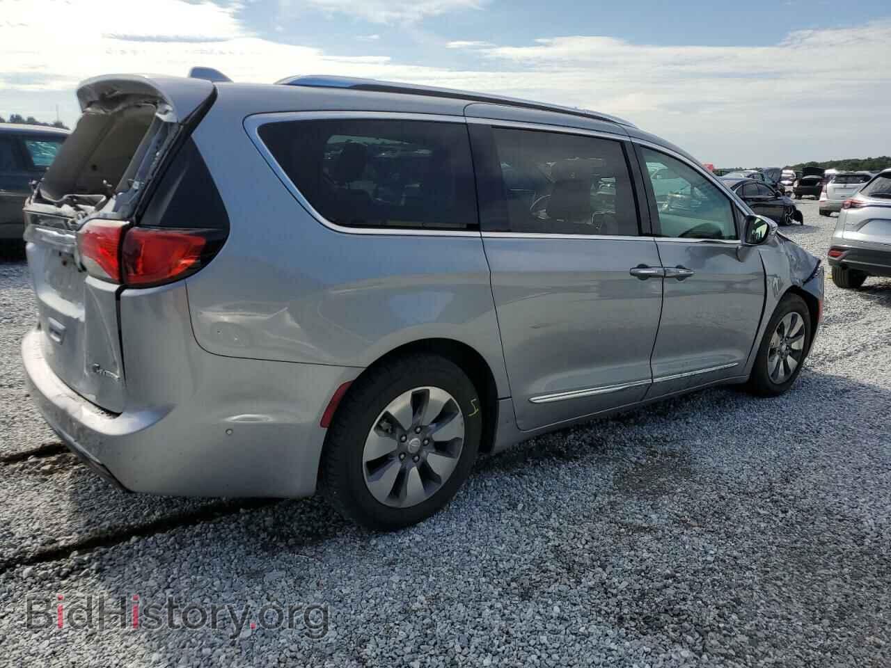 2018 CHRYSLER PACIFICA - VIN: 2C4RC1N74JR145026 - Фото 3