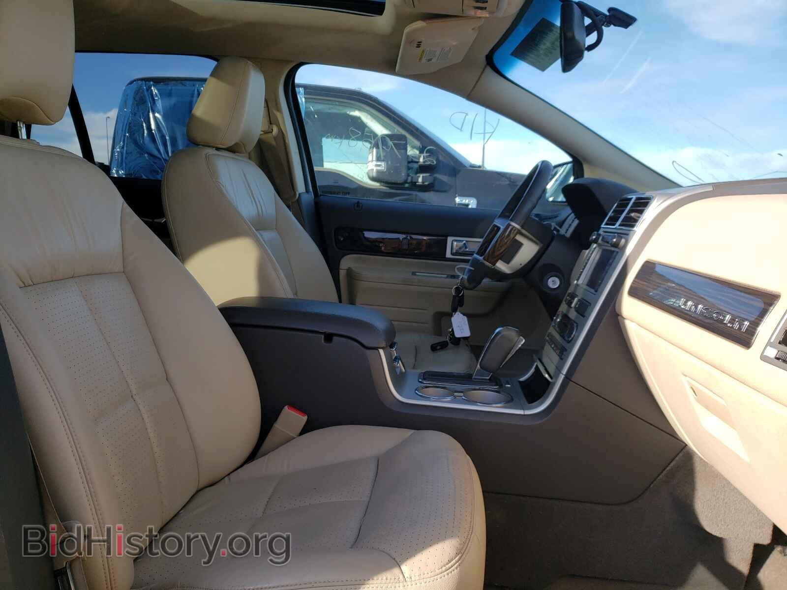 2010 LINCOLN MKX - VIN: 2LMDJ8JC2ABJ11736 - Фото 5