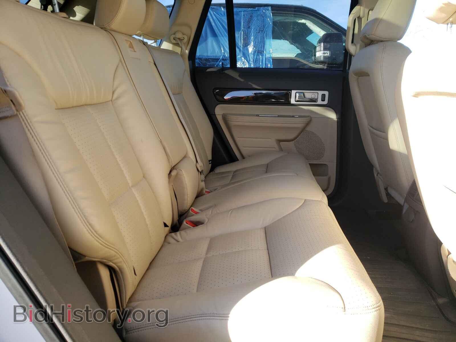 2010 LINCOLN MKX - VIN: 2LMDJ8JC2ABJ11736 - Фото 6