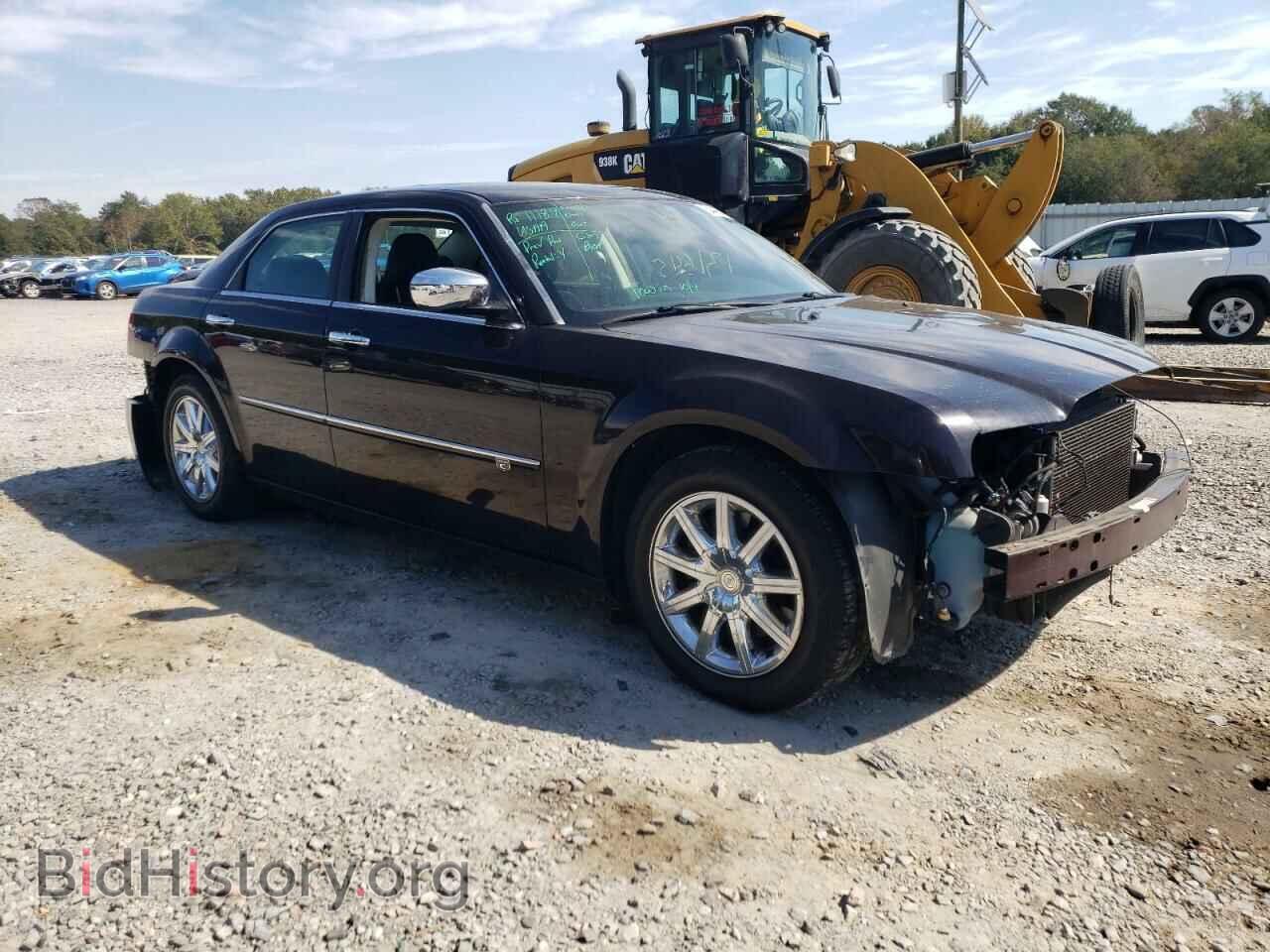 Photo 2C3CA6CT4AH148558 - CHRYSLER 300 2010