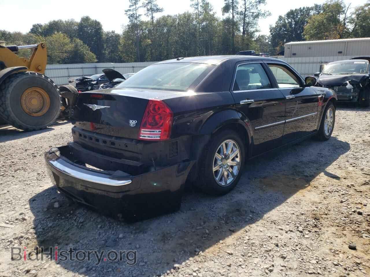 2010 CHRYSLER 300 - VIN: 2C3CA6CT4AH148558 - Фото 4