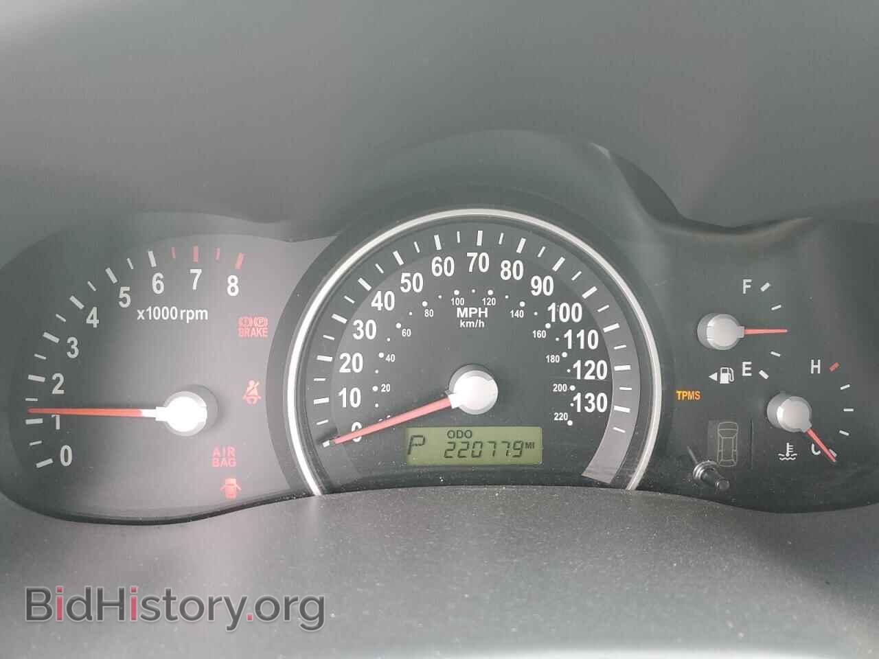 2007 KIA All Models - VIN: KNDMB233376121867 - Фото 9