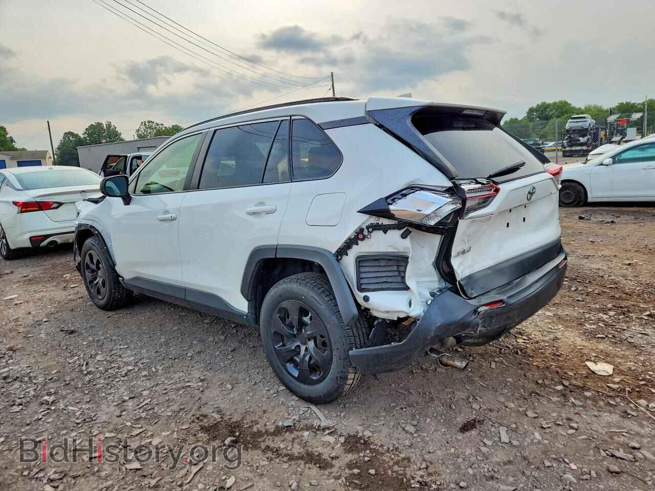 2019 TOYOTA RAV4 - VIN: JTMF1RFV2KD033592 - Фото 2