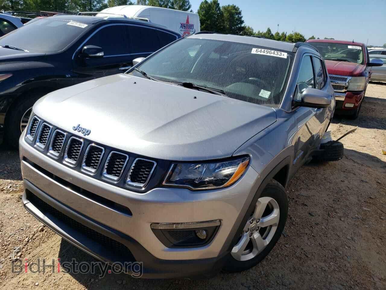 Photo 3C4NJCBBXKT706322 - JEEP COMPASS 2019