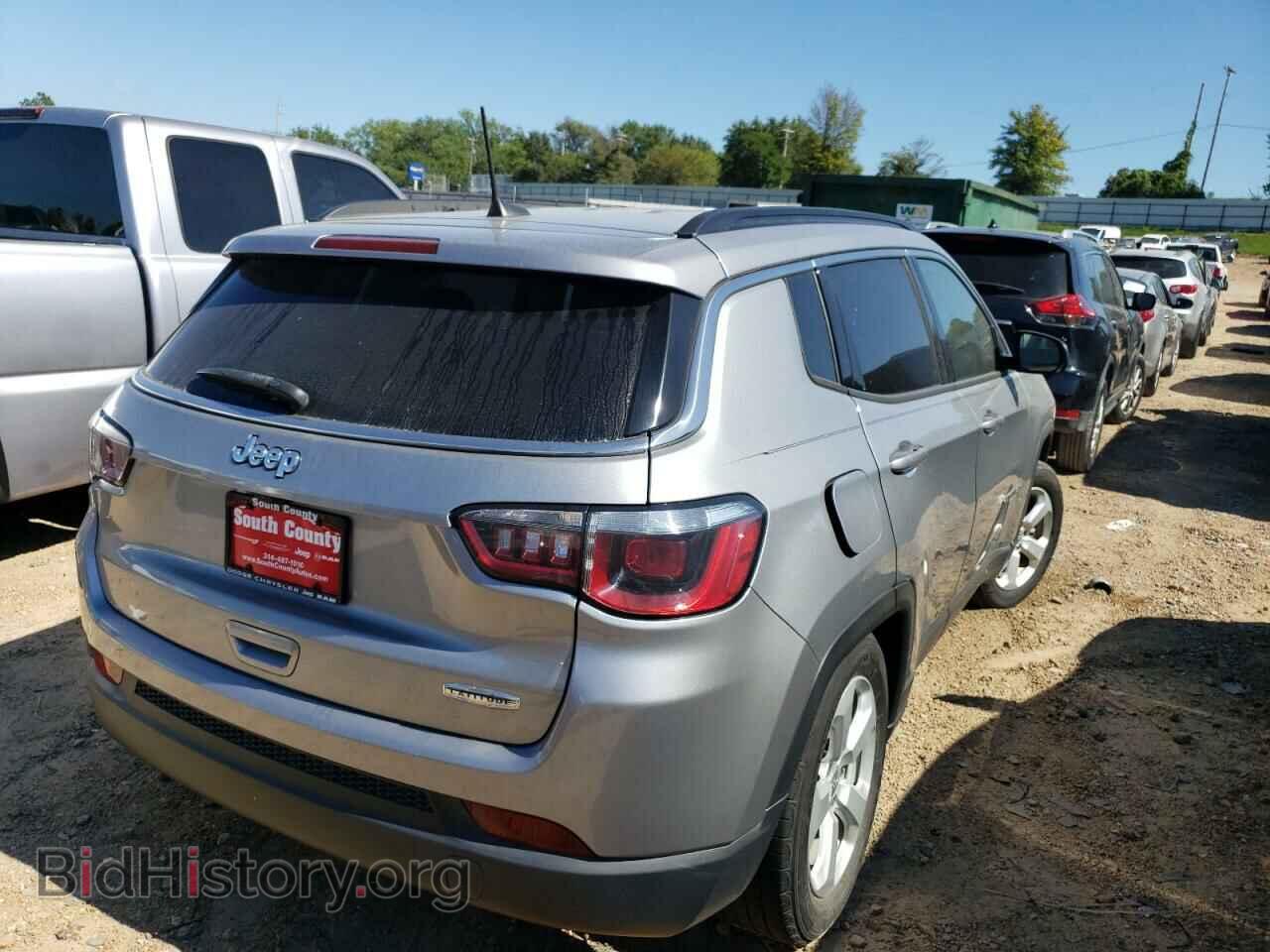 2019 JEEP COMPASS - VIN: 3C4NJCBBXKT706322 - Фото 3