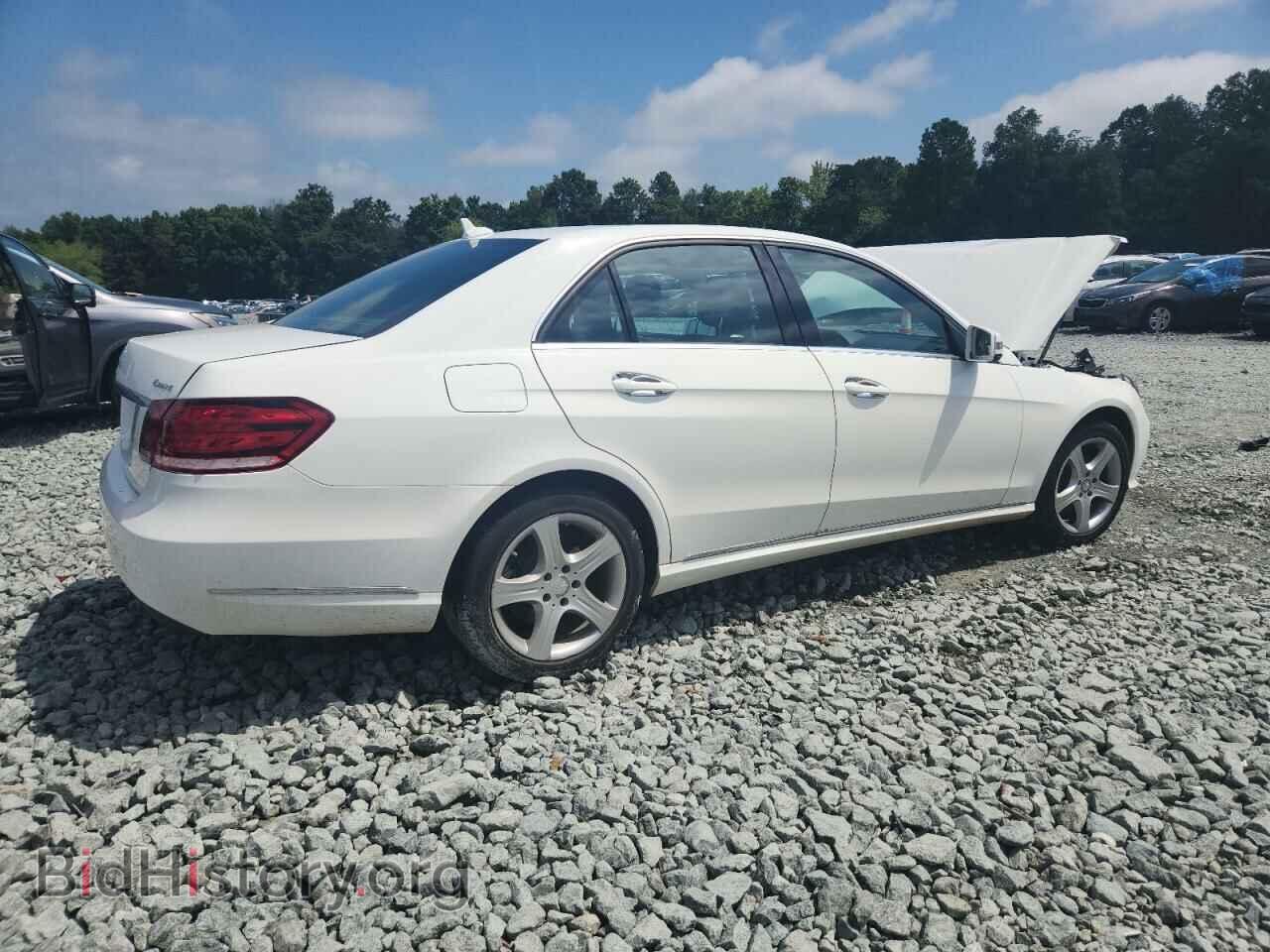 2014 MERCEDES-BENZ E-CLASS - VIN: WDDHF8JB3EB054247 - Фото 3