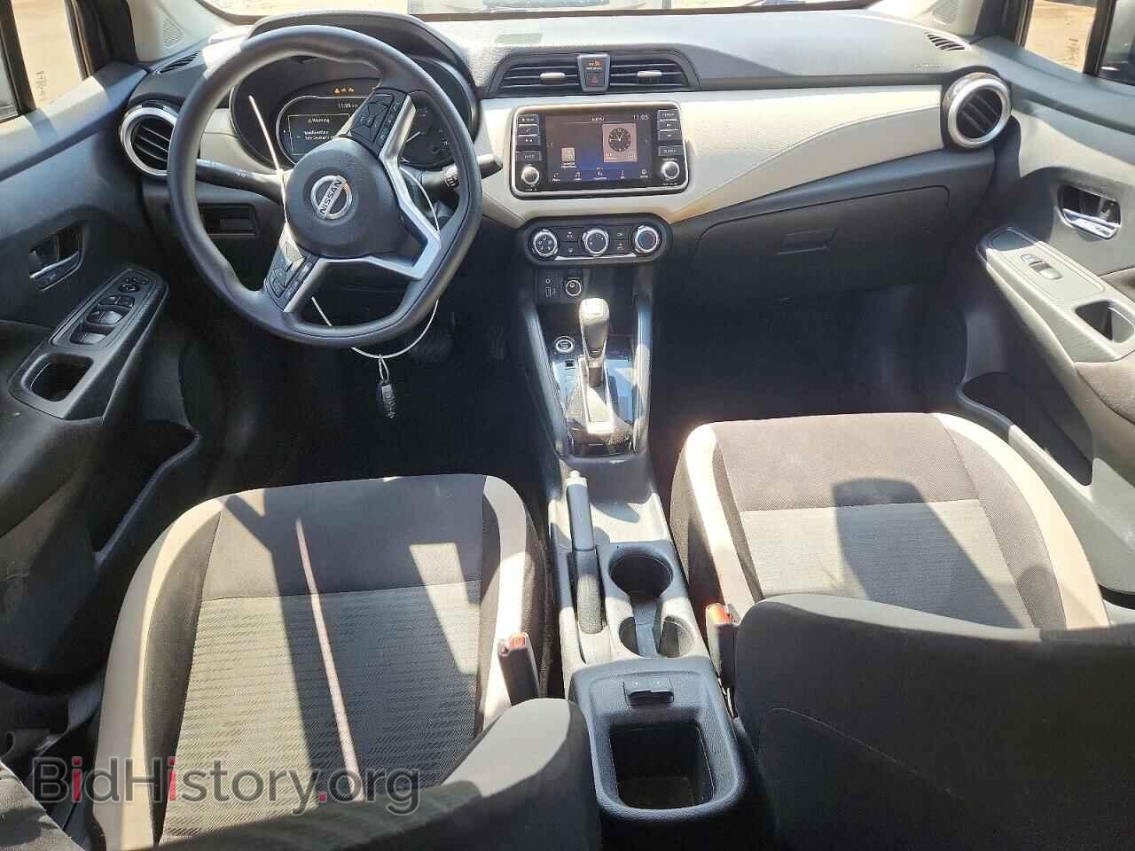 2021 Nissan VERSA (VIN 3N1CN8EV4ML861243) — фото 8 из 14