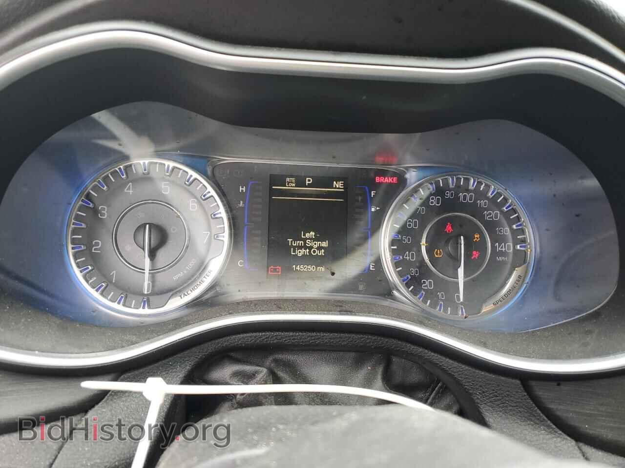 2016 CHRYSLER 200 - VIN: 1C3CCCAB2GN166205 - Фото 9