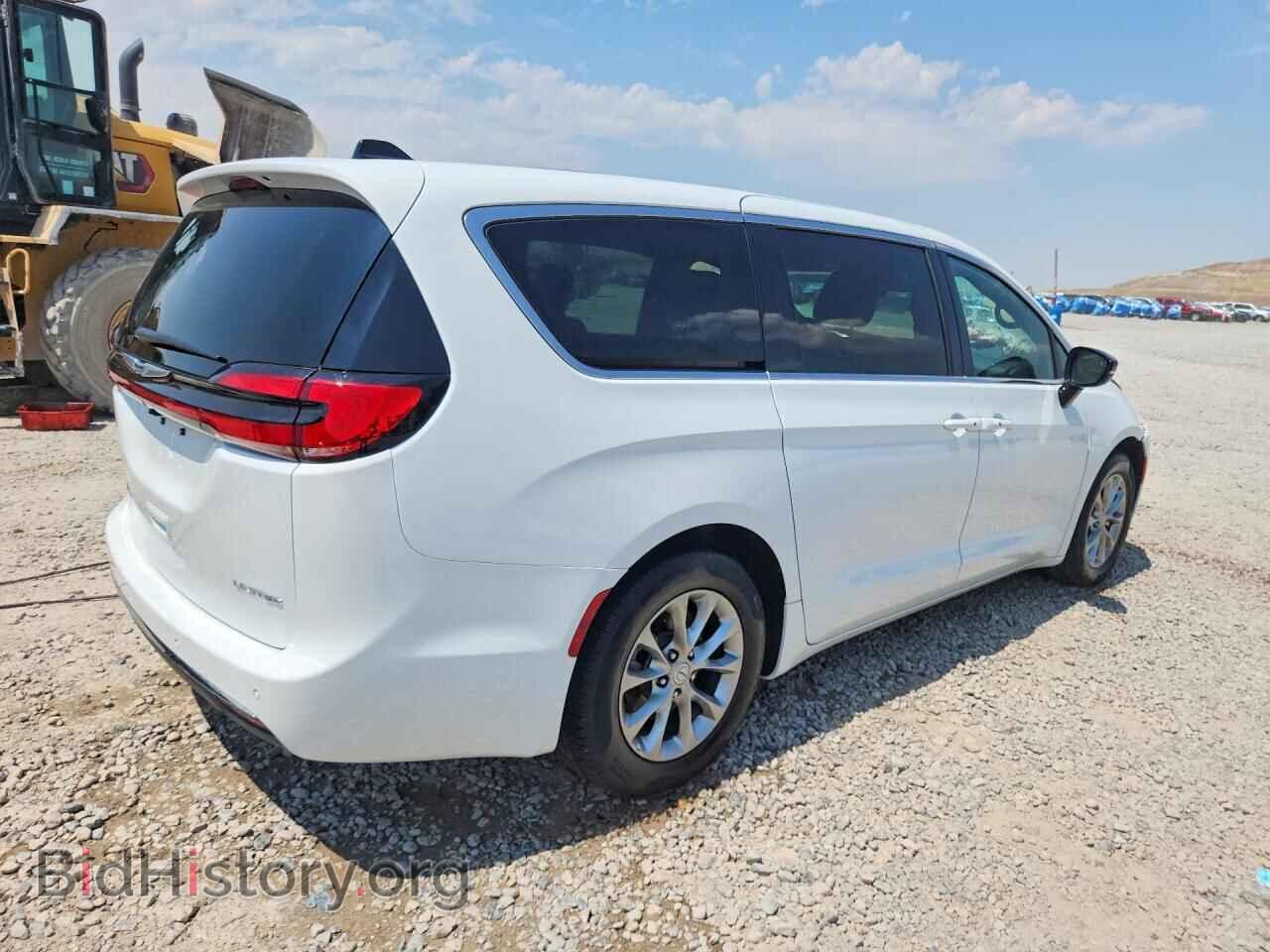 2026 CHRYSLER PACIFICA - VIN: 2C4RC1GG5TR189987 - Фото 3