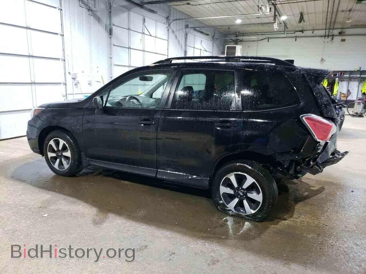 2018 SUBARU FORESTER - VIN: JF2SJAEC2JH563845 - Фото 2