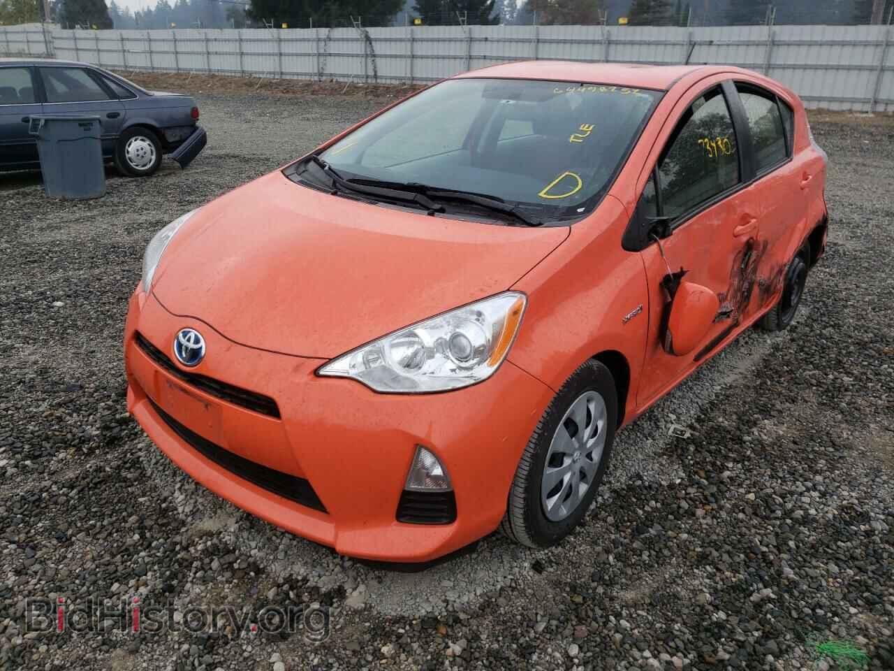 2014 TOYOTA PRIUS - VIN: JTDKDTB31E1061400 - Фото 2
