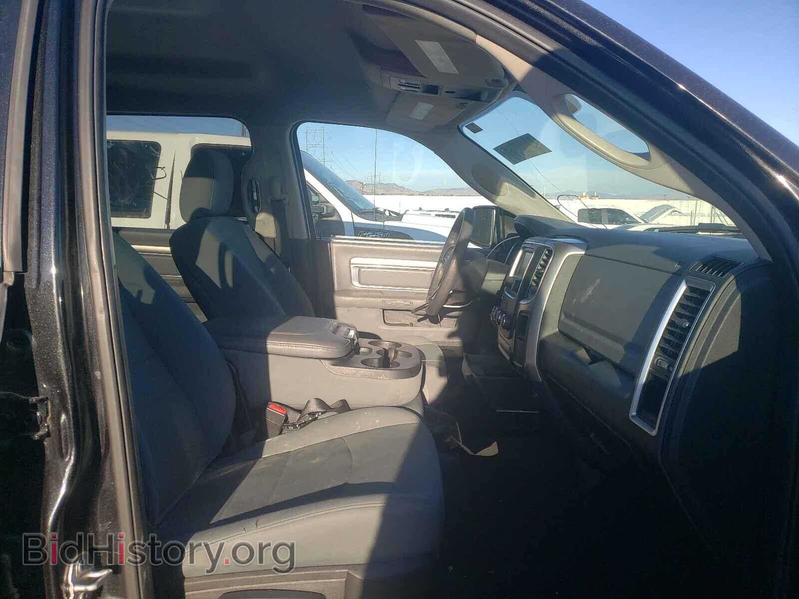 2019 RAM 1500 - VIN: 1C6RR7TT6KS576542 - Photo 5