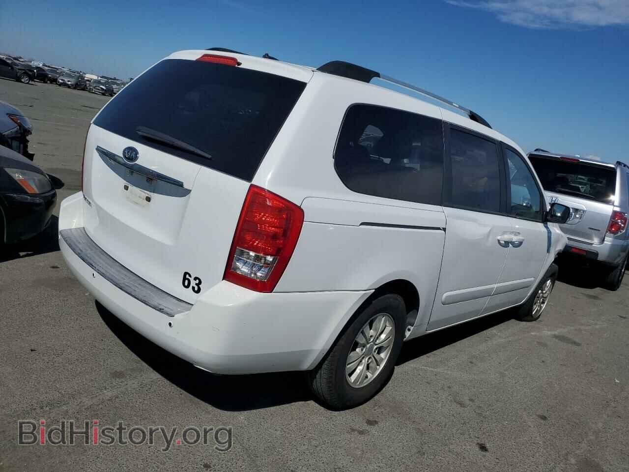 2011 KIA All Models - VIN: KNDMG4C74B6377461 - Фото 3