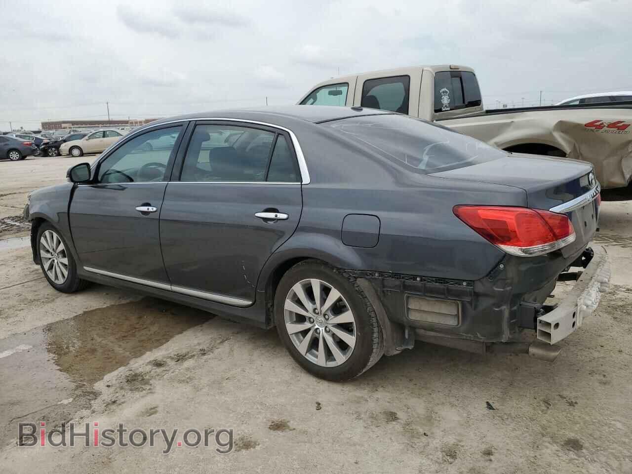 2011 TOYOTA AVALON - VIN: 4T1BK3DB8BU390224 - Фото 2
