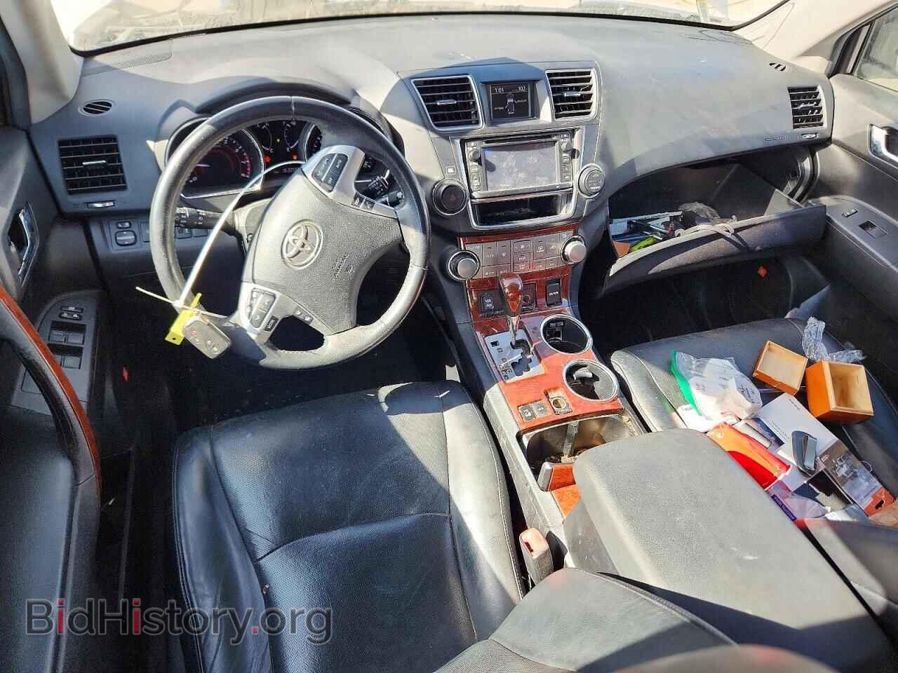 2013 TOYOTA HIGHLANDER - VIN: 5TDDK3EH8DS251475 - Фото 8