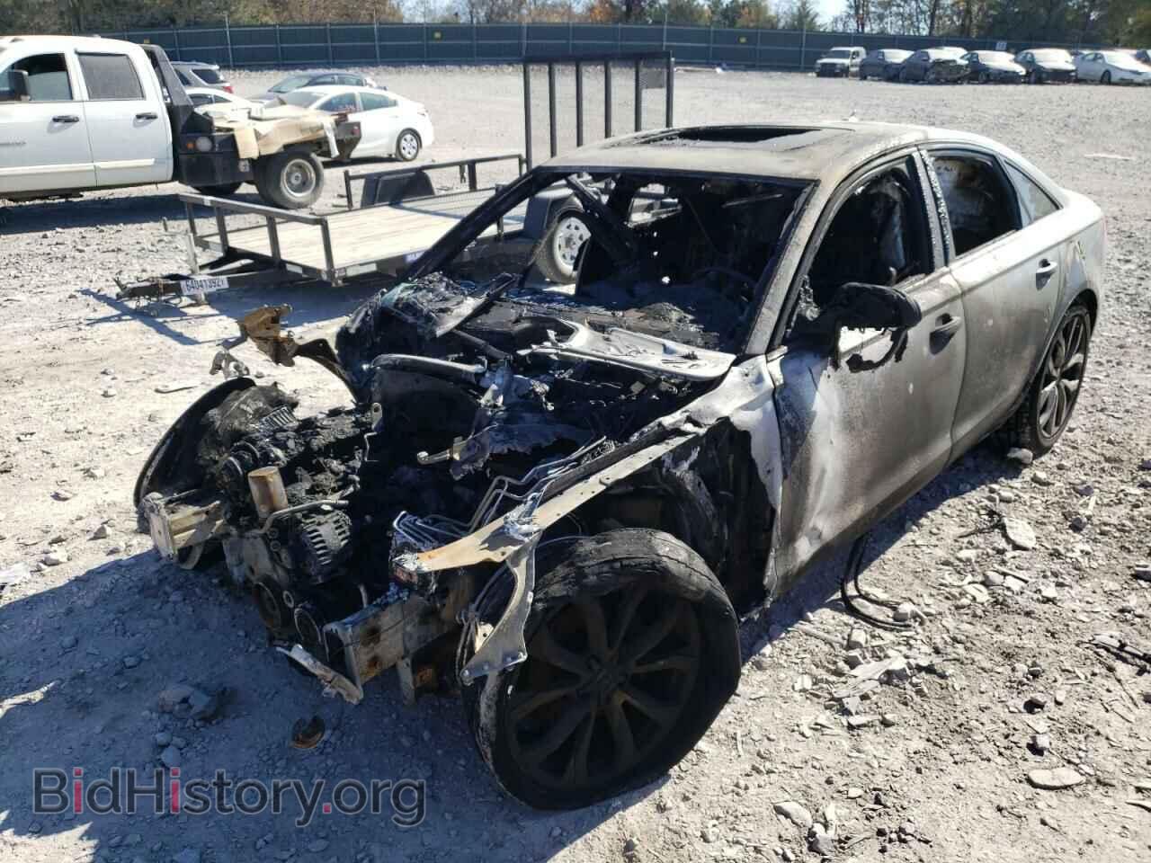 2013 AUDI A6 - VIN: WAUDFAFC4DN039736 - Фото 2