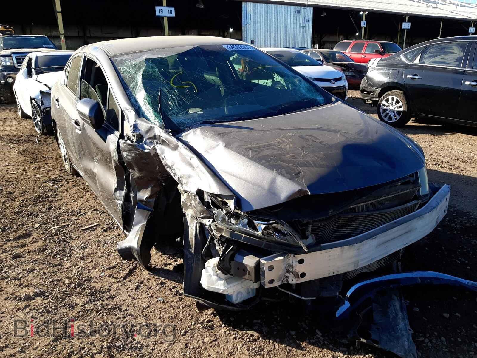 Фотография 19XFB2F55FE076087 - HONDA CIVIC 2015