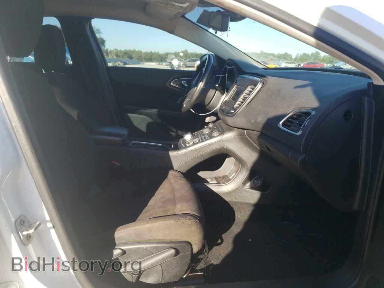 2015 CHRYSLER 200 - VIN: 1C3CCCAB1FN619082 - Фото 5