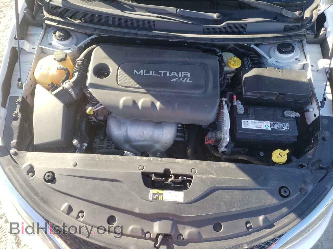 2015 CHRYSLER 200 - VIN: 1C3CCCAB1FN619082 - Фото 7