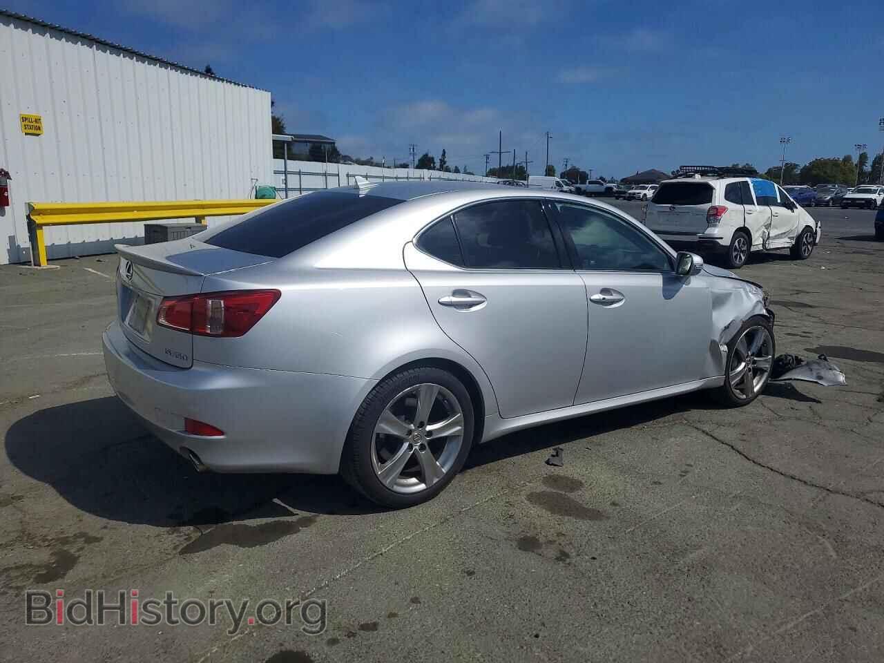 2011 LEXUS IS - VIN: JTHBE5C25B5025386 - Photo 3