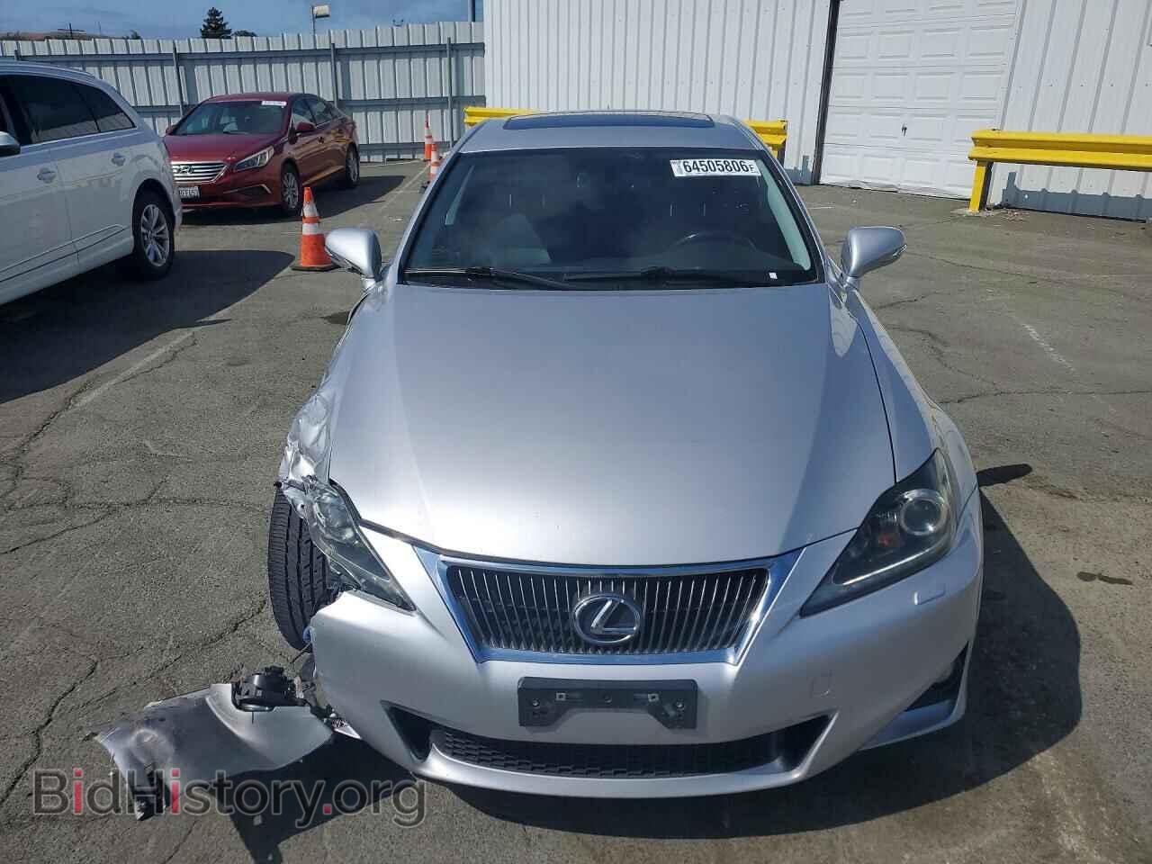 2011 LEXUS IS - VIN: JTHBE5C25B5025386 - Photo 5