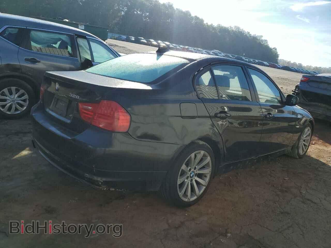 2011 BMW 3 SERIES - VIN: WBAPH7C57BE459813 - Фото 4