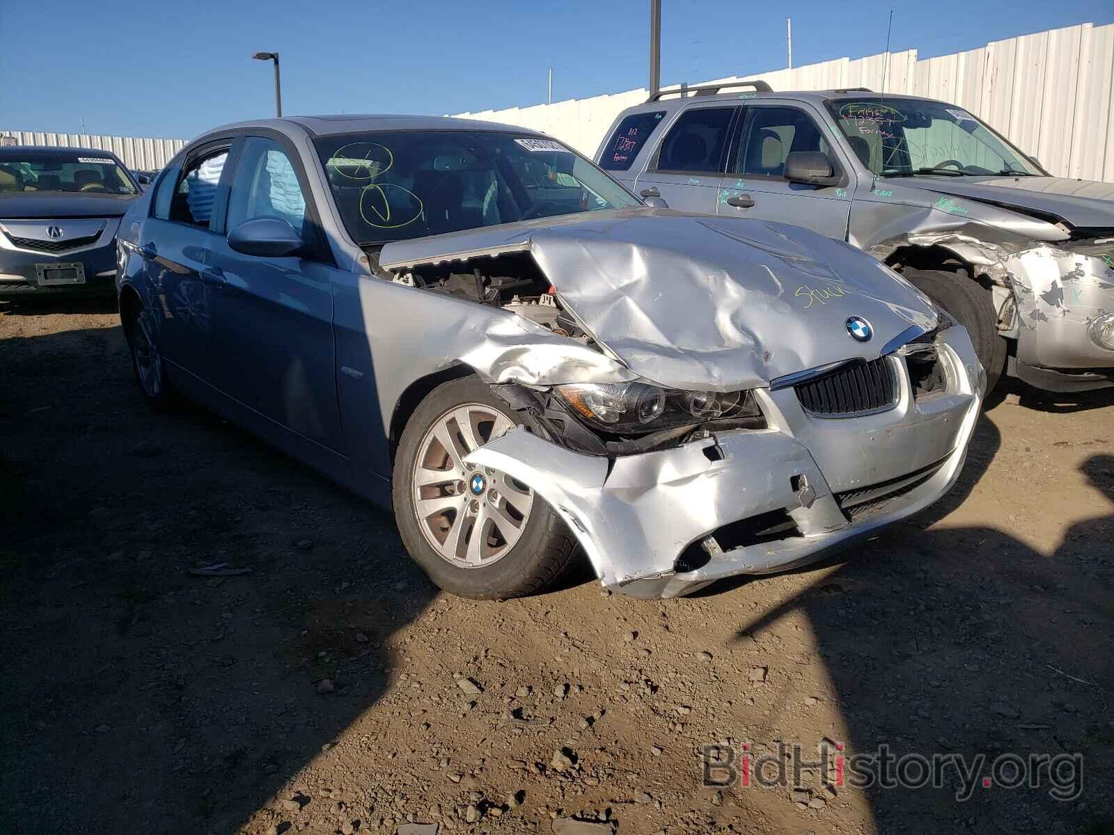 Photo WBAVC93557KX54726 - BMW 3 SERIES 2007