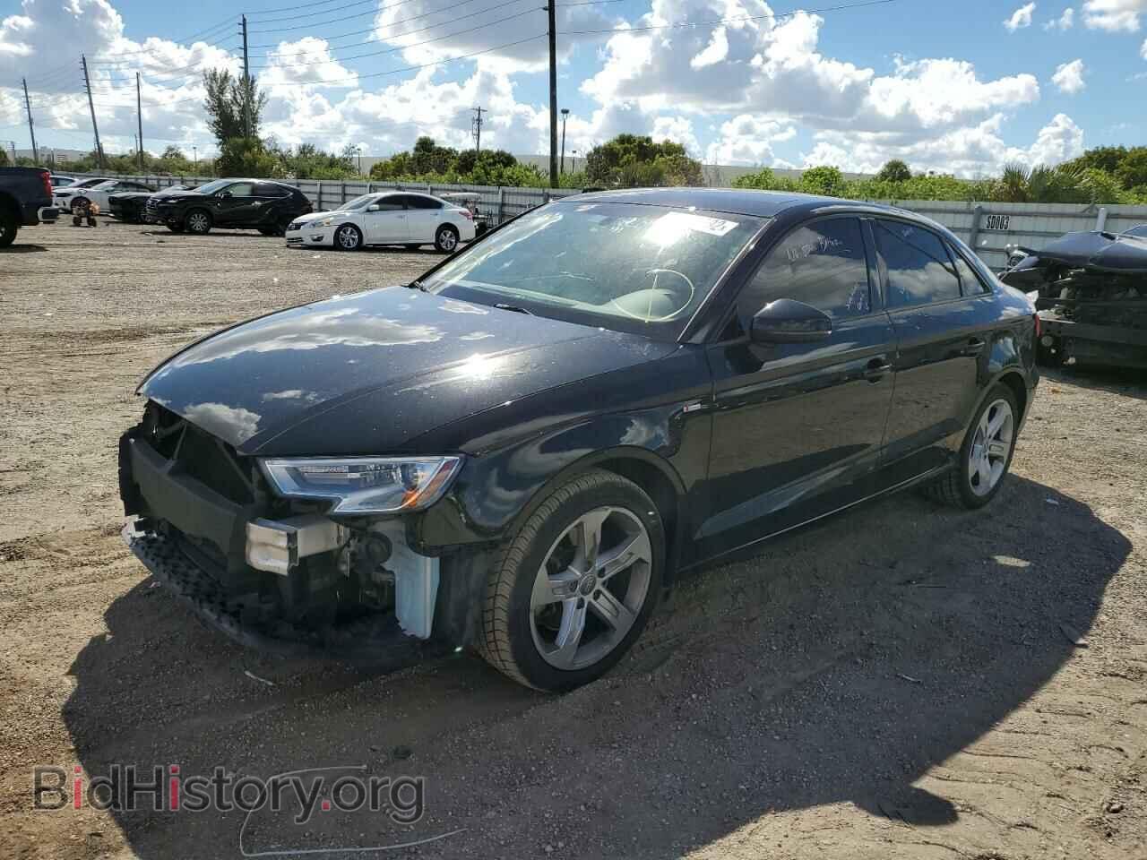 2017 AUDI A3 - VIN: WAUAUGFF0H1046119 - Фото 2