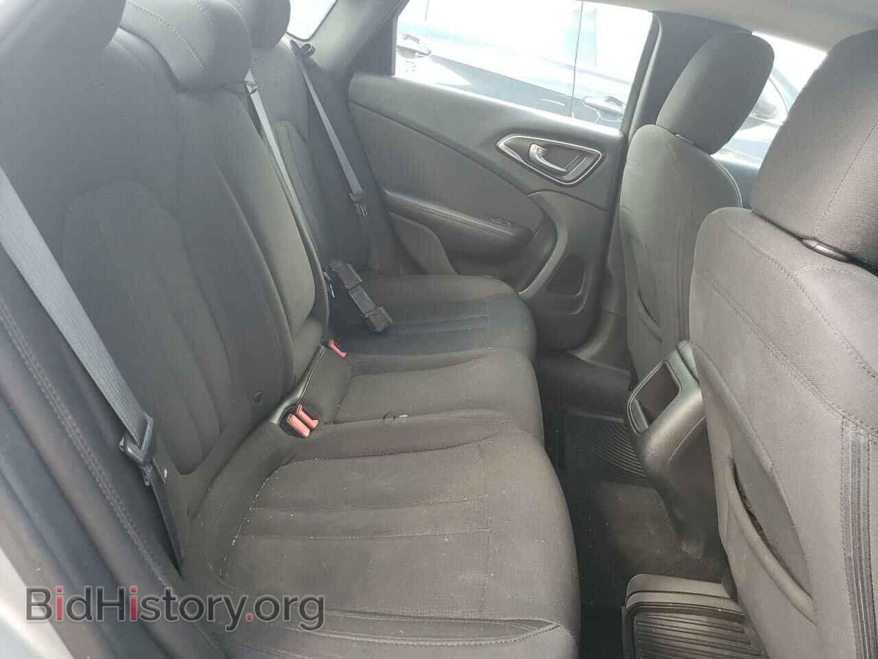 2015 CHRYSLER 200 - VIN: 1C3CCCAB8FN663161 - Фото 10