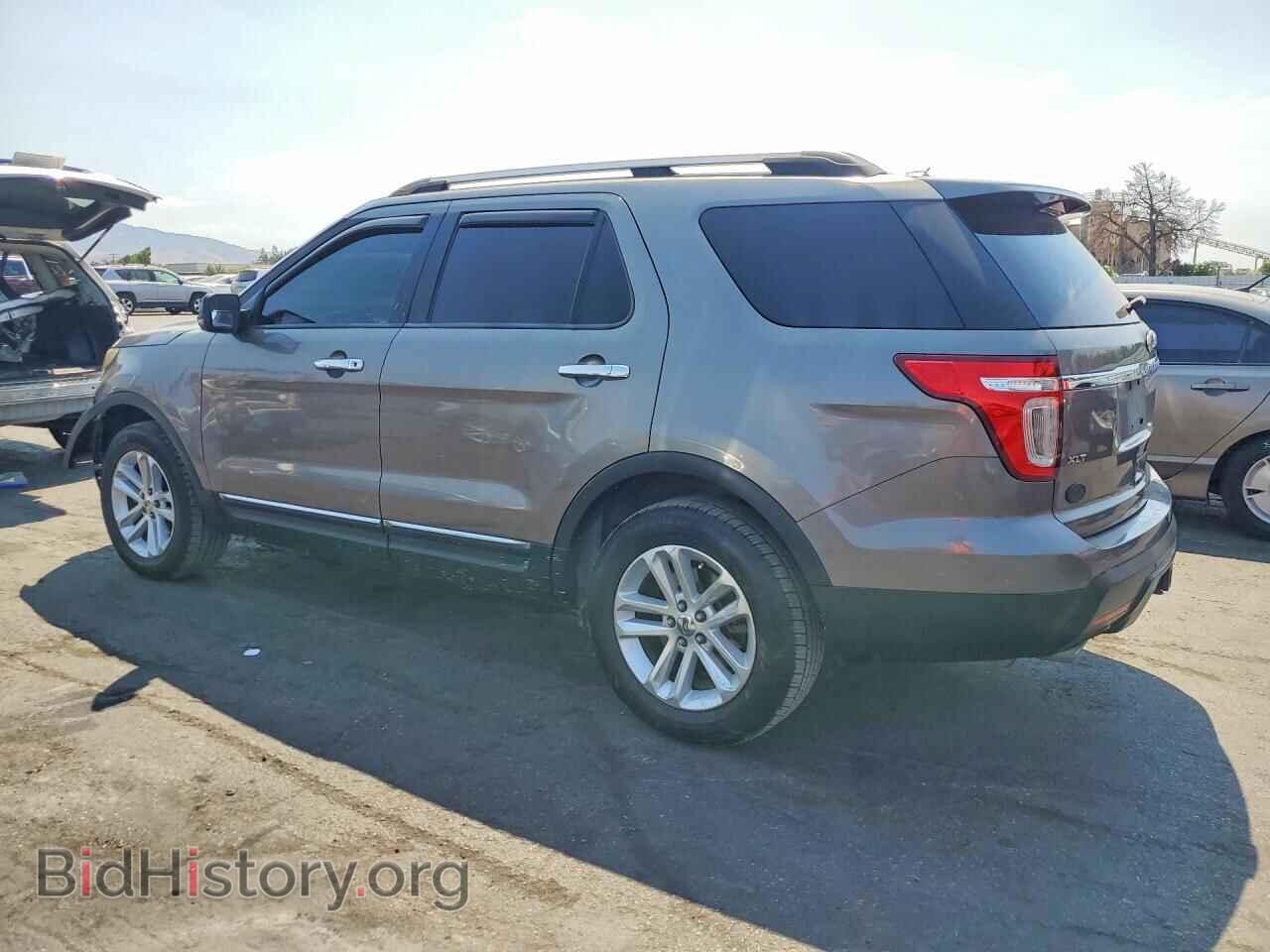 2011 FORD EXPLORER - VIN: 1FMHK8D85BGA94071 - Photo 2