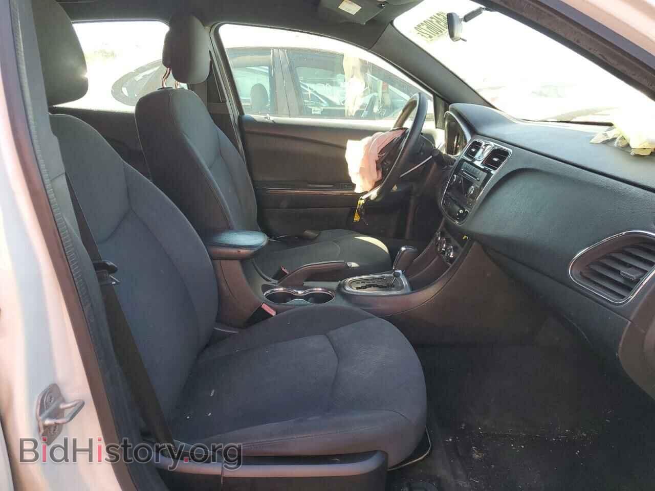 2013 CHRYSLER 200 - VIN: 1C3CCBAB1DN660271 - Photo 5