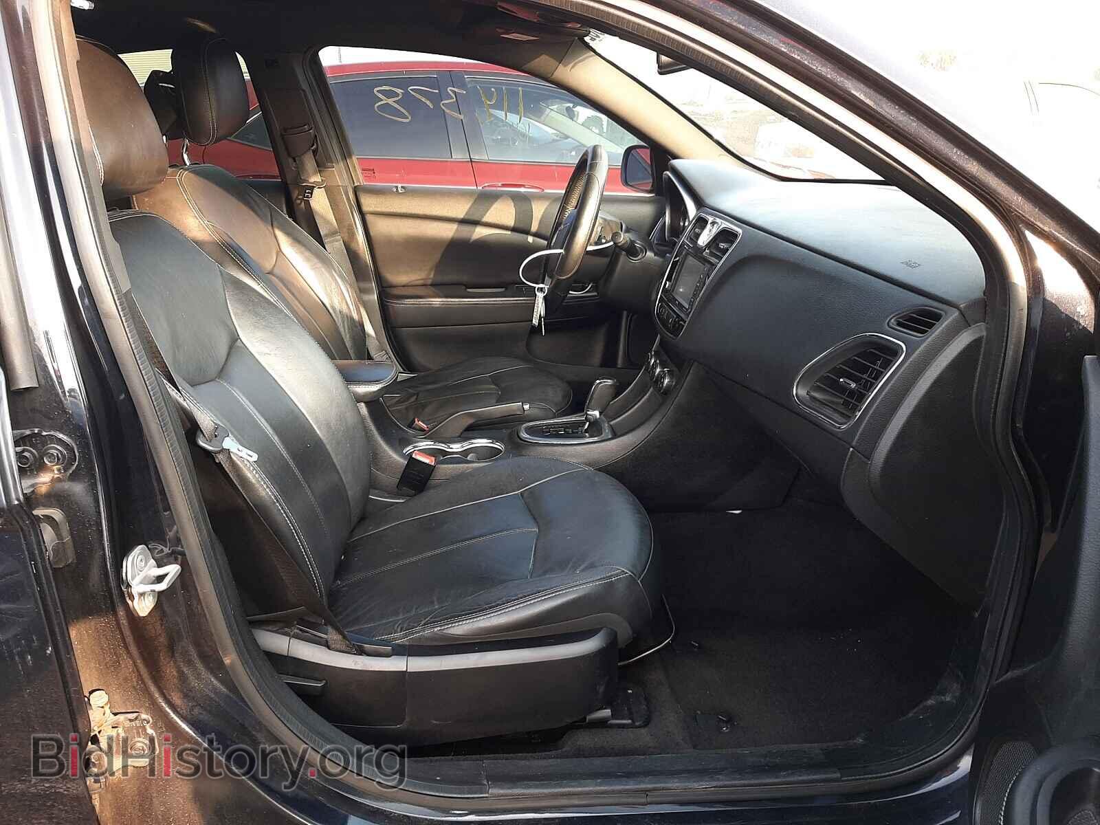 2012 CHRYSLER 200 - VIN: 1C3CCBCG2CN197497 - Фото 5