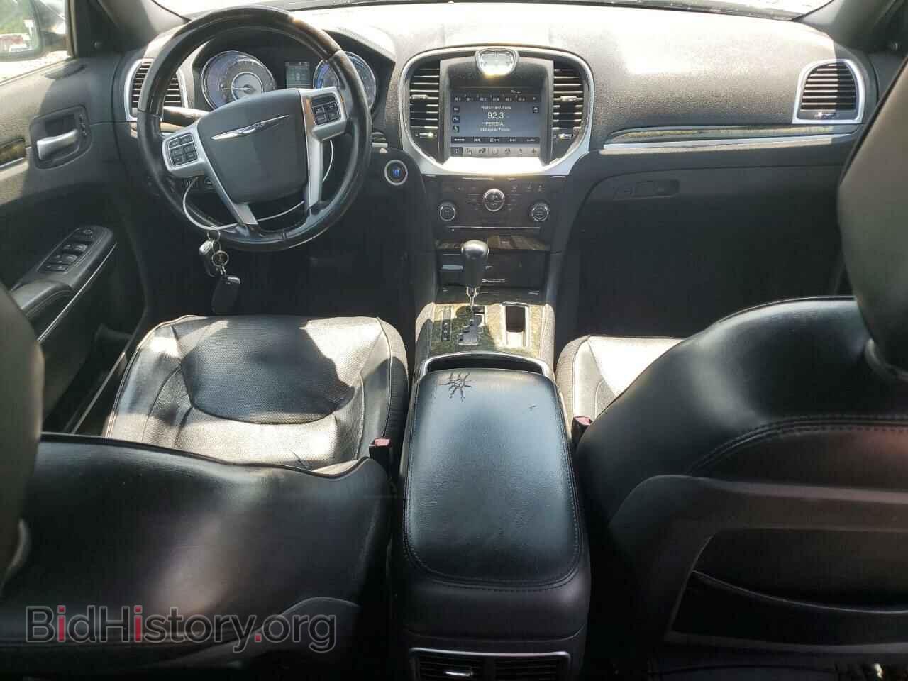 2011 CHRYSLER 300 - VIN: 2C3CA6CT5BH522581 - Фото 8