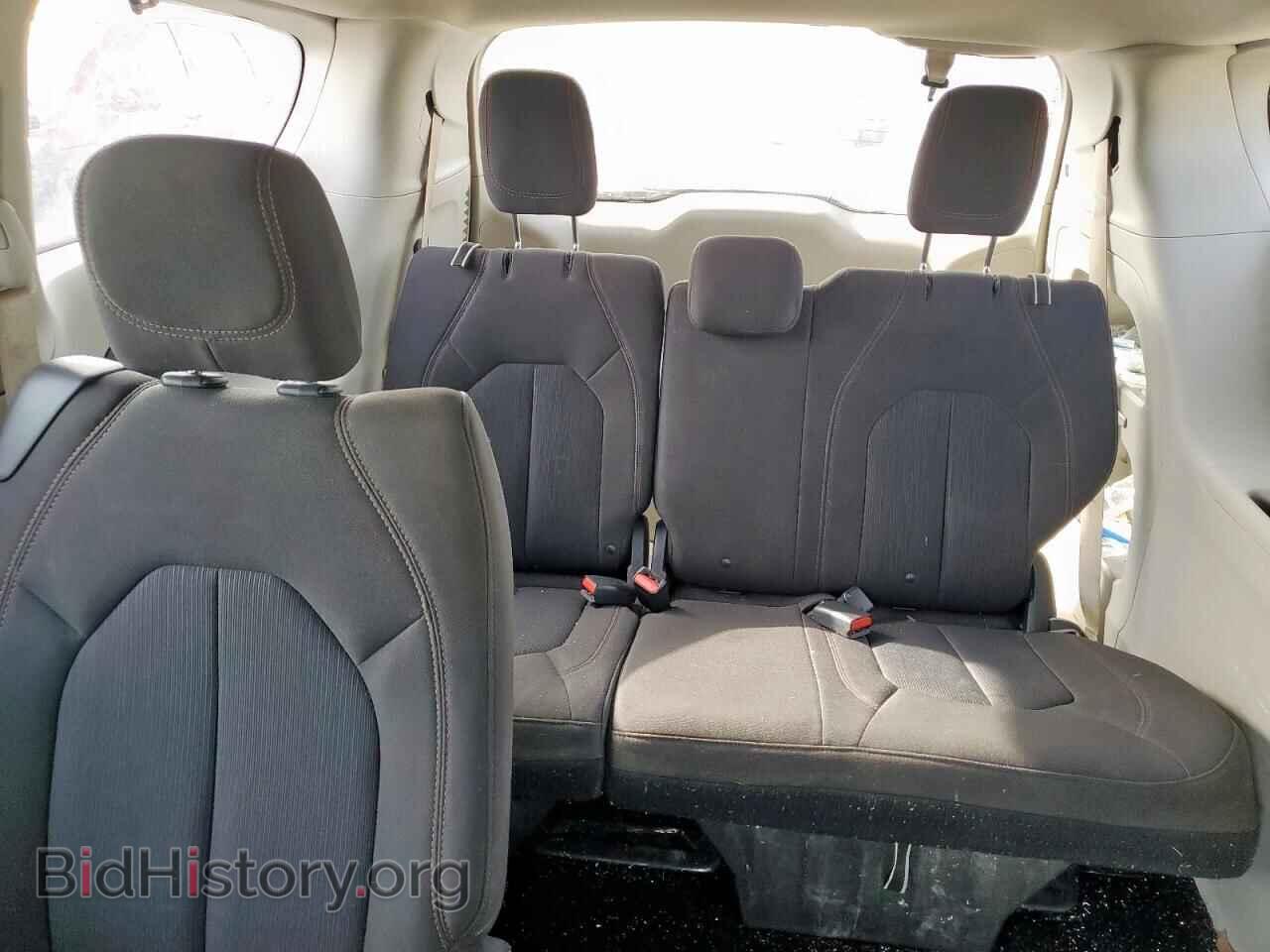 2018 CHRYSLER PACIFICA - VIN: 2C4RC1FG7JR117607 - Photo 10