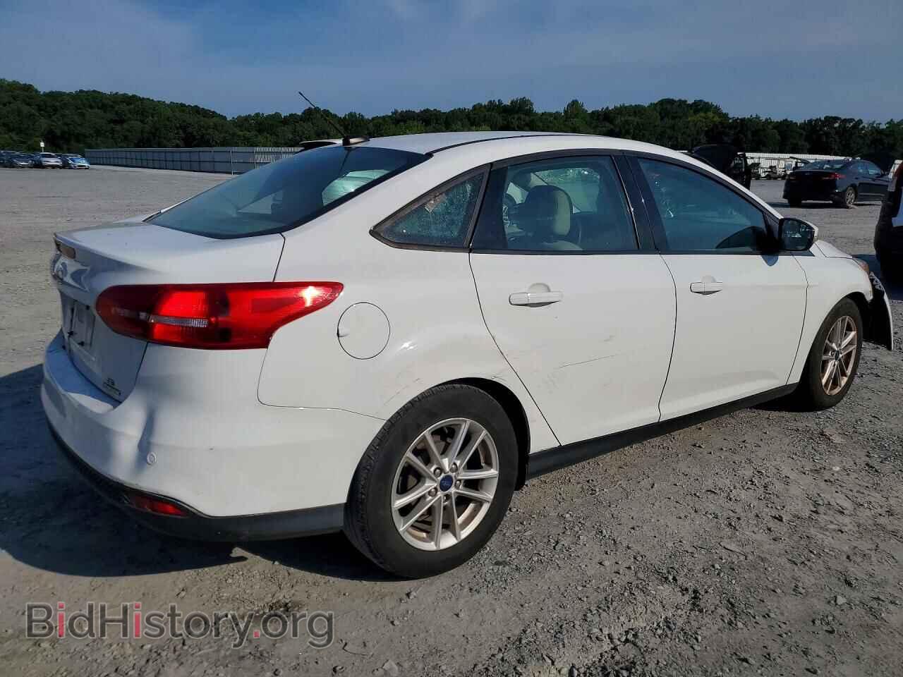 2016 FORD FOCUS - VIN: 1FADP3F29GL266154 - Фото 3