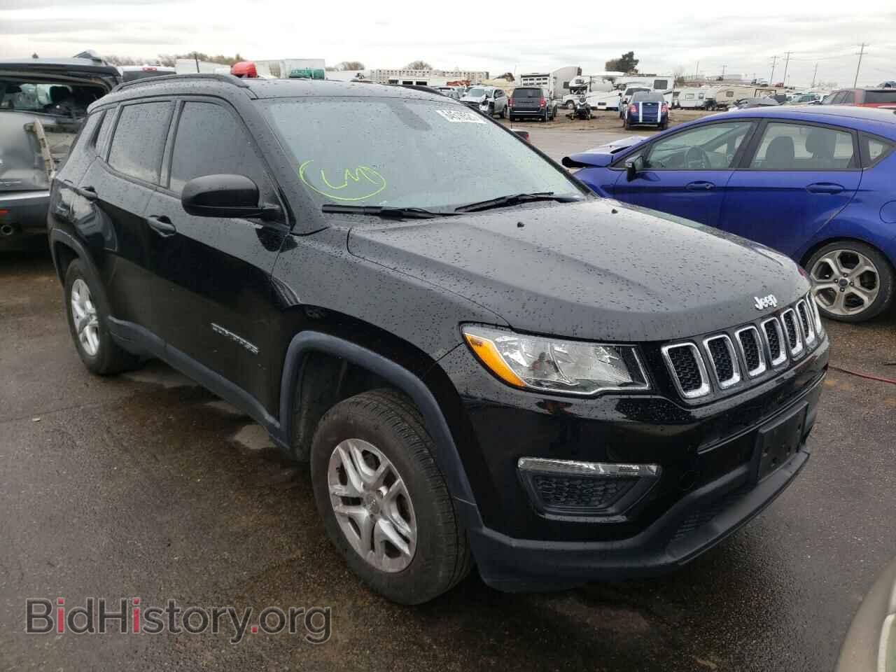 Фотография 3C4NJDAB3HT627946 - JEEP COMPASS 2017