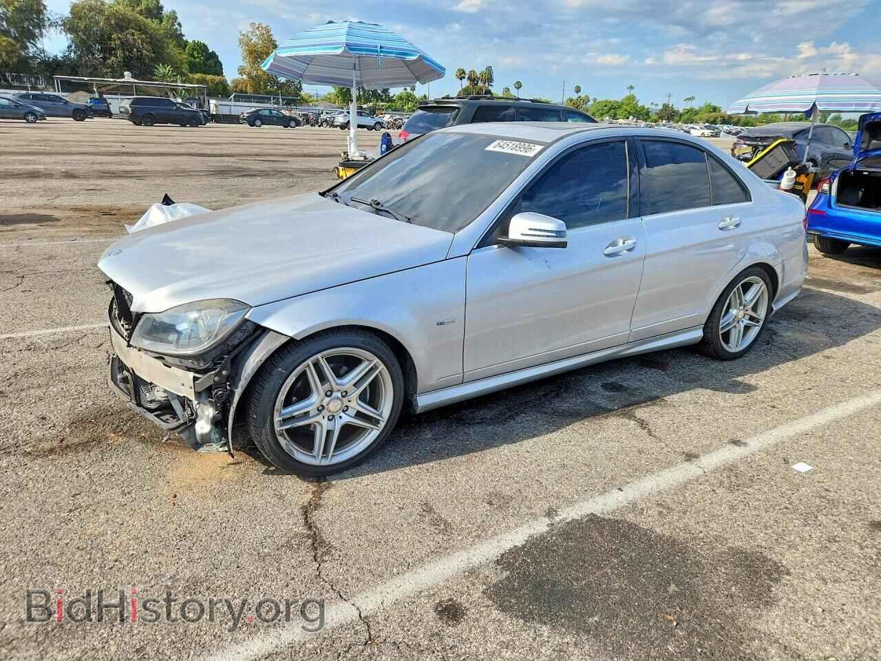 Фотография WDDGF4HBXCA615864 - MERCEDES-BENZ C-CLASS 2012