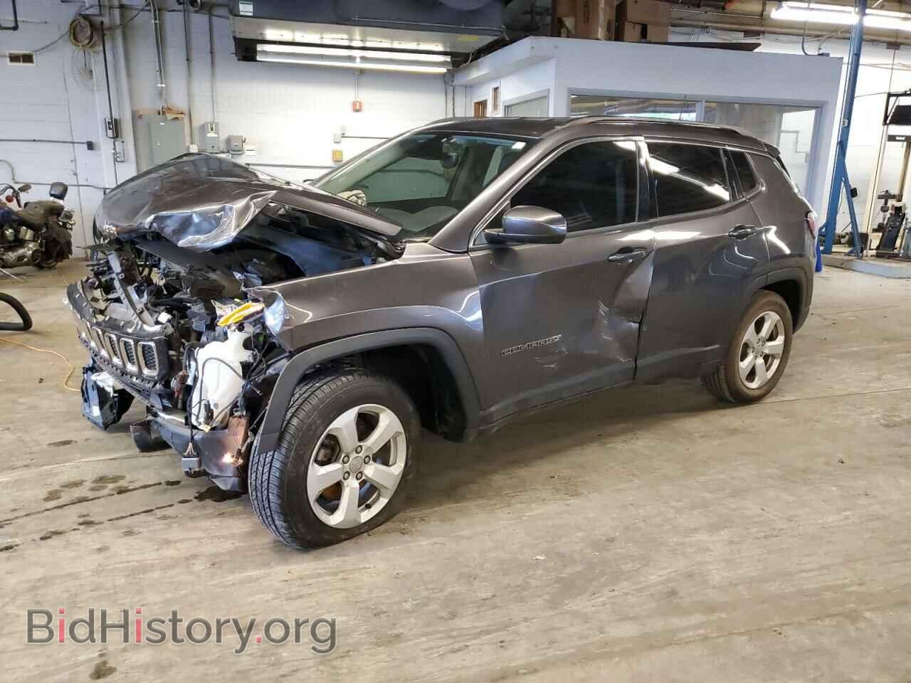 Photo 3C4NJDBB3JT180720 - JEEP COMPASS 2018