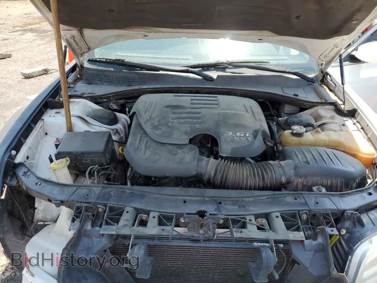 2012 CHRYSLER 300 - VIN: 2C3CCAAG2CH245666 - Photo 11