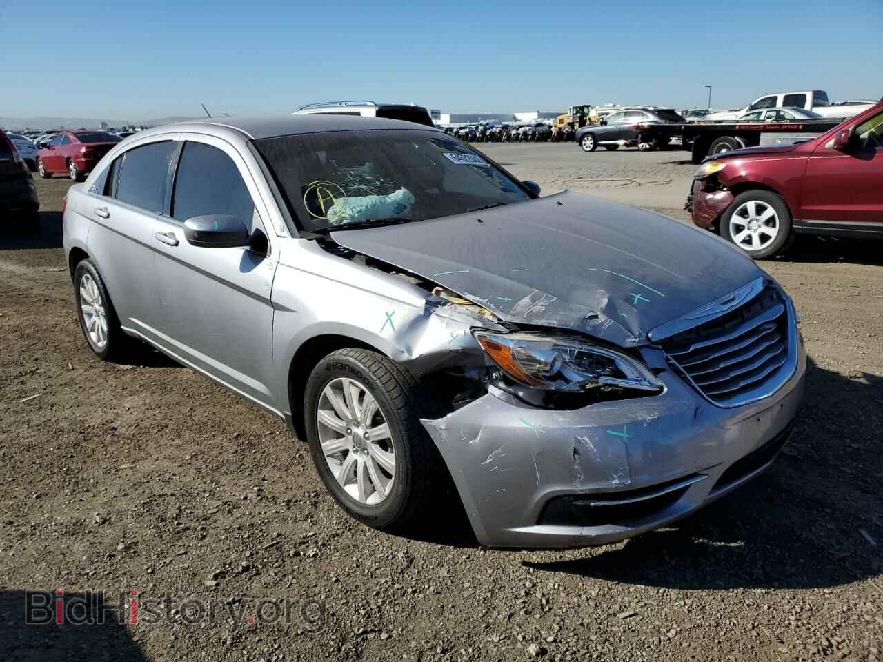 Photo 1C3CCBBB2DN509938 - CHRYSLER 200 2013