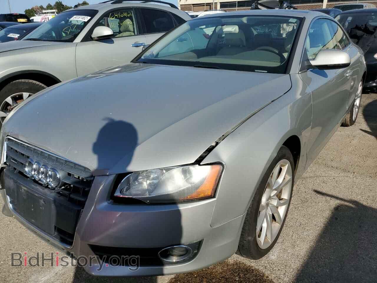 2010 AUDI A5 - VIN: WAUCFAFRXAA056964 - Фото 2
